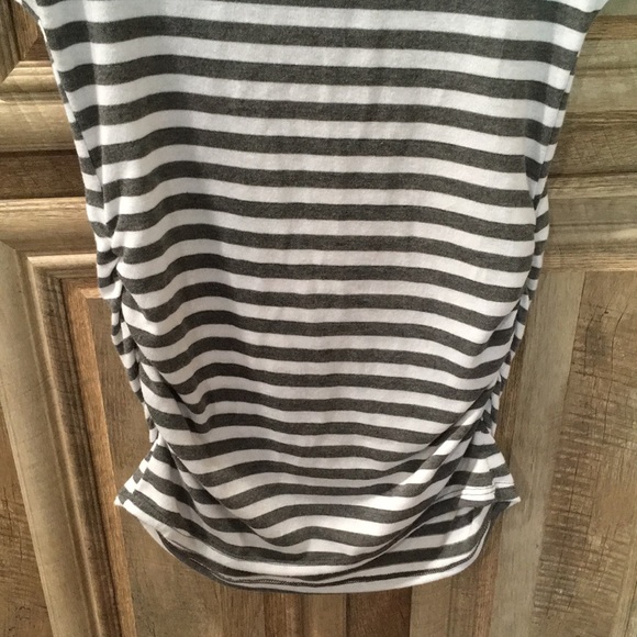 Pre-Owned “Duetime” Maternity Blouse (Size Medium) - Picture 5 of 8